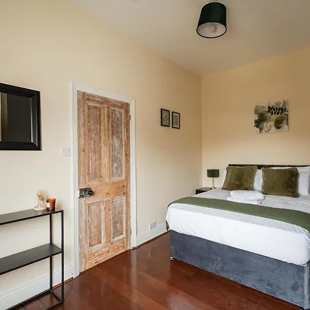 4Br Jubilee House Contractor Stay 7 Guests *