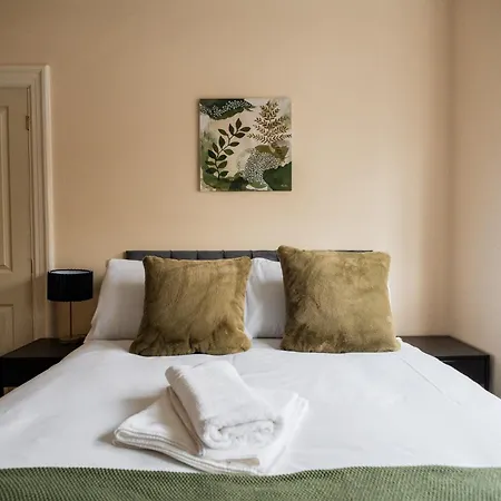 4Br Jubilee House Contractor Stay 7 Guests *