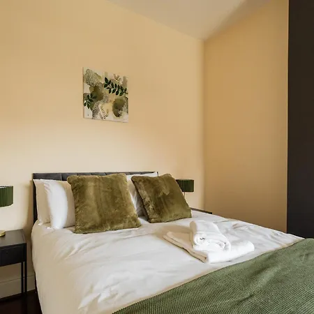 4Br Jubilee House Contractor Stay 7 Guests *