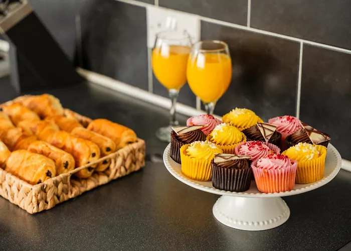 Jubilee House By Horizon * Eston