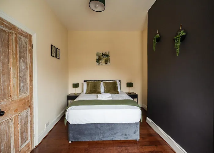 Jubilee House By Horizon Eston