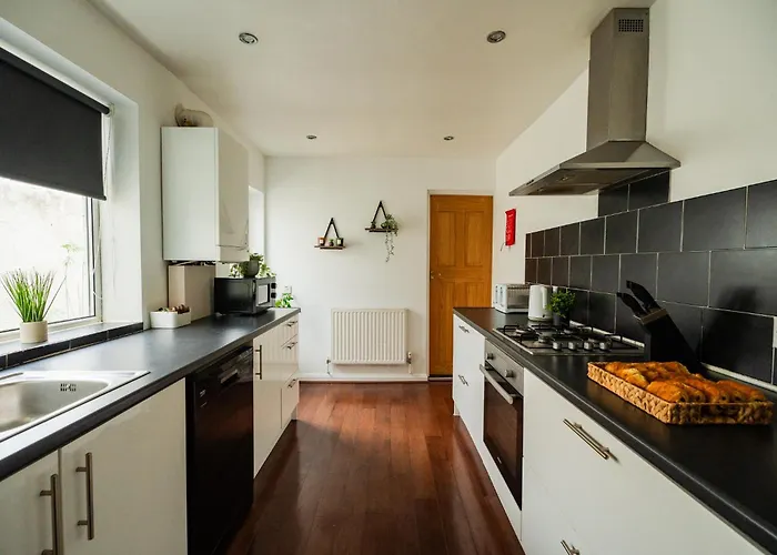 Jubilee House By Horizon Eston