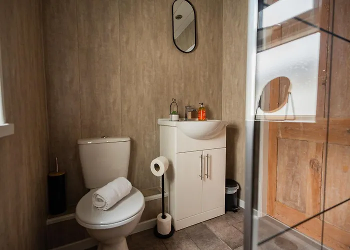 Jubilee House By Horizon * Eston